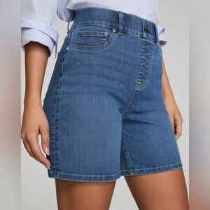 NWT Spanx Jean Denim Shorts 7” EveryWear High Rise Shaping Vintage Indigo Size M